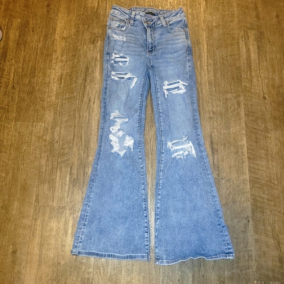 American Eagle Jeans Womens 0 Short Super High Rise Flare Distressed  Denim - Picture 1 of 13